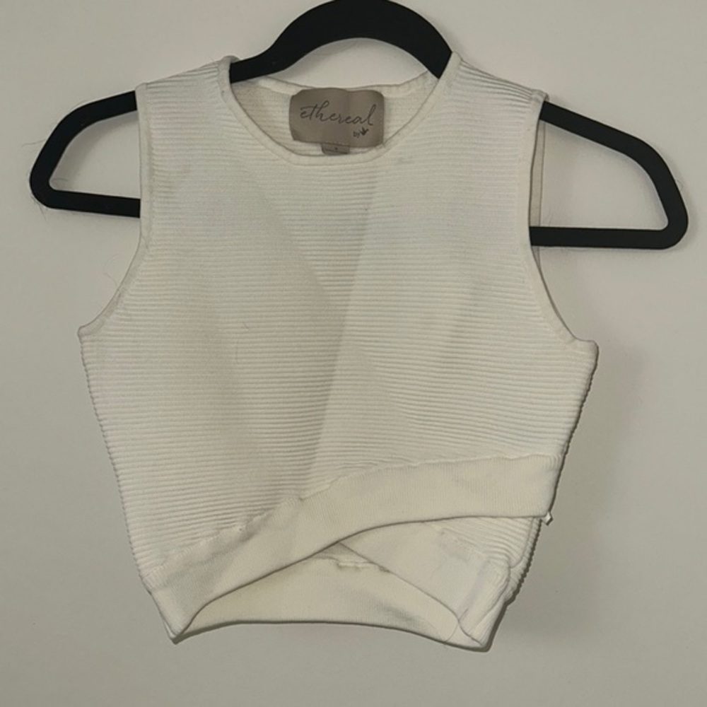 White crop top stretchy